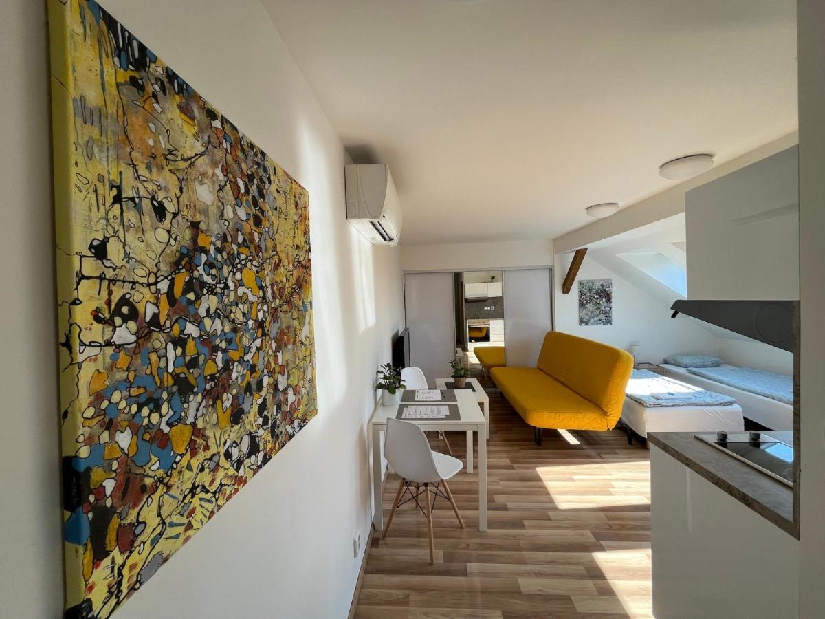 Apartmány Skryjova Brno Exterior foto